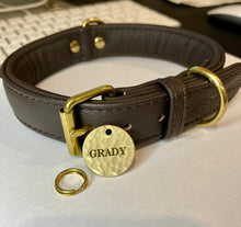 Charger l'image dans la galerie, Custom Hammered Brass Dog ID Tag -  25mm X 25mm Round - Laser Engraved
